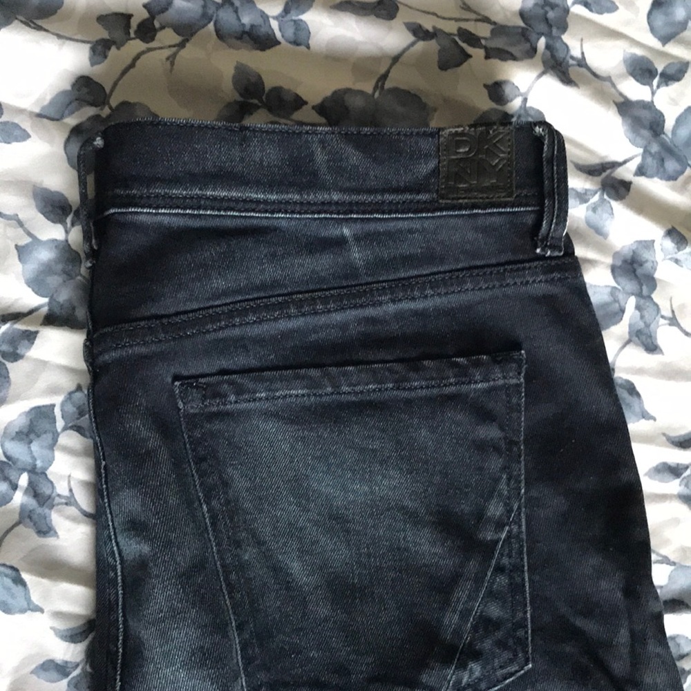 DKNY Men’s Jeans | Williamsburg Slim | Size 36x30